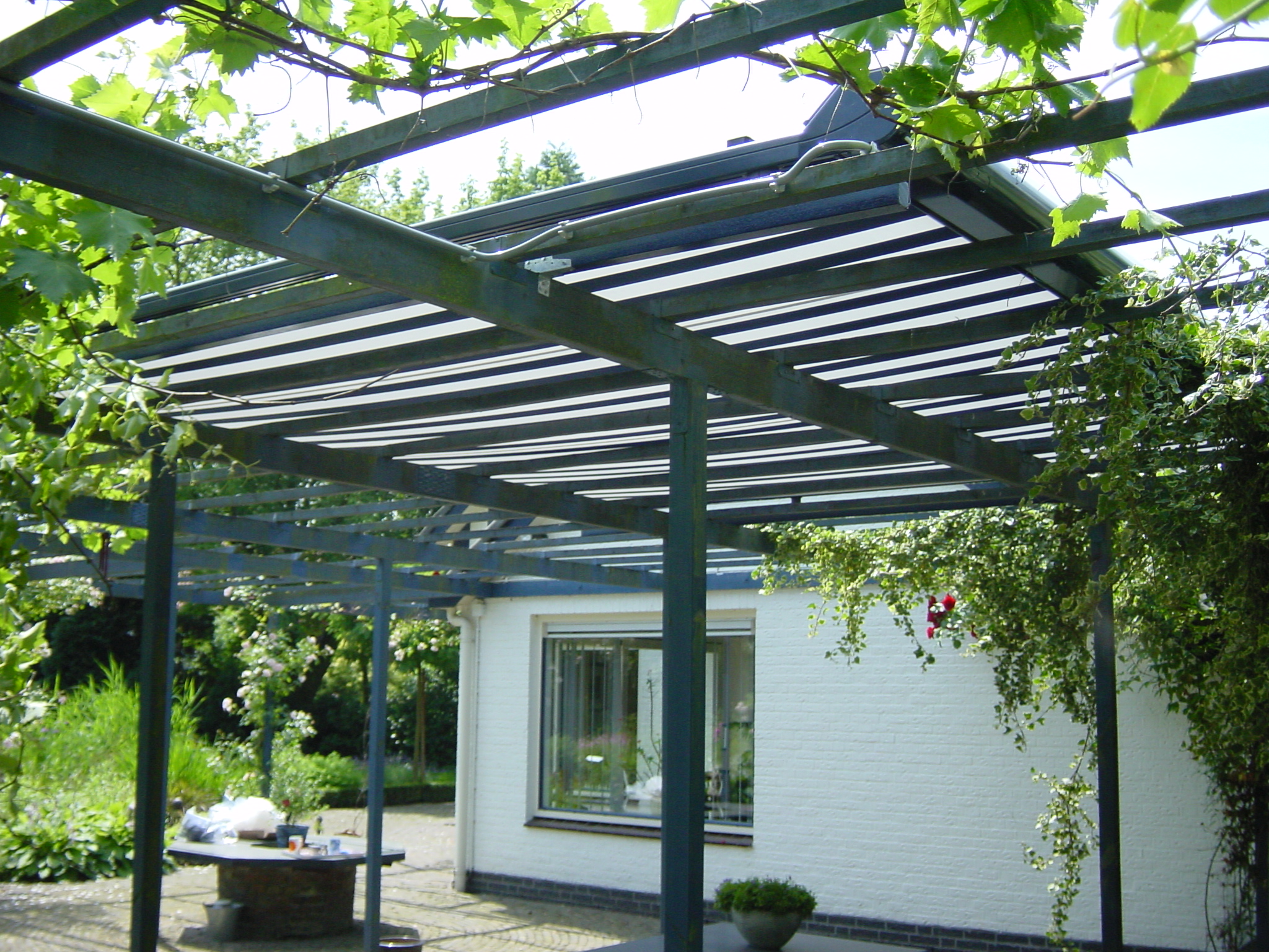 Veranda zonwering op pergola Veranda zonwering op pergola